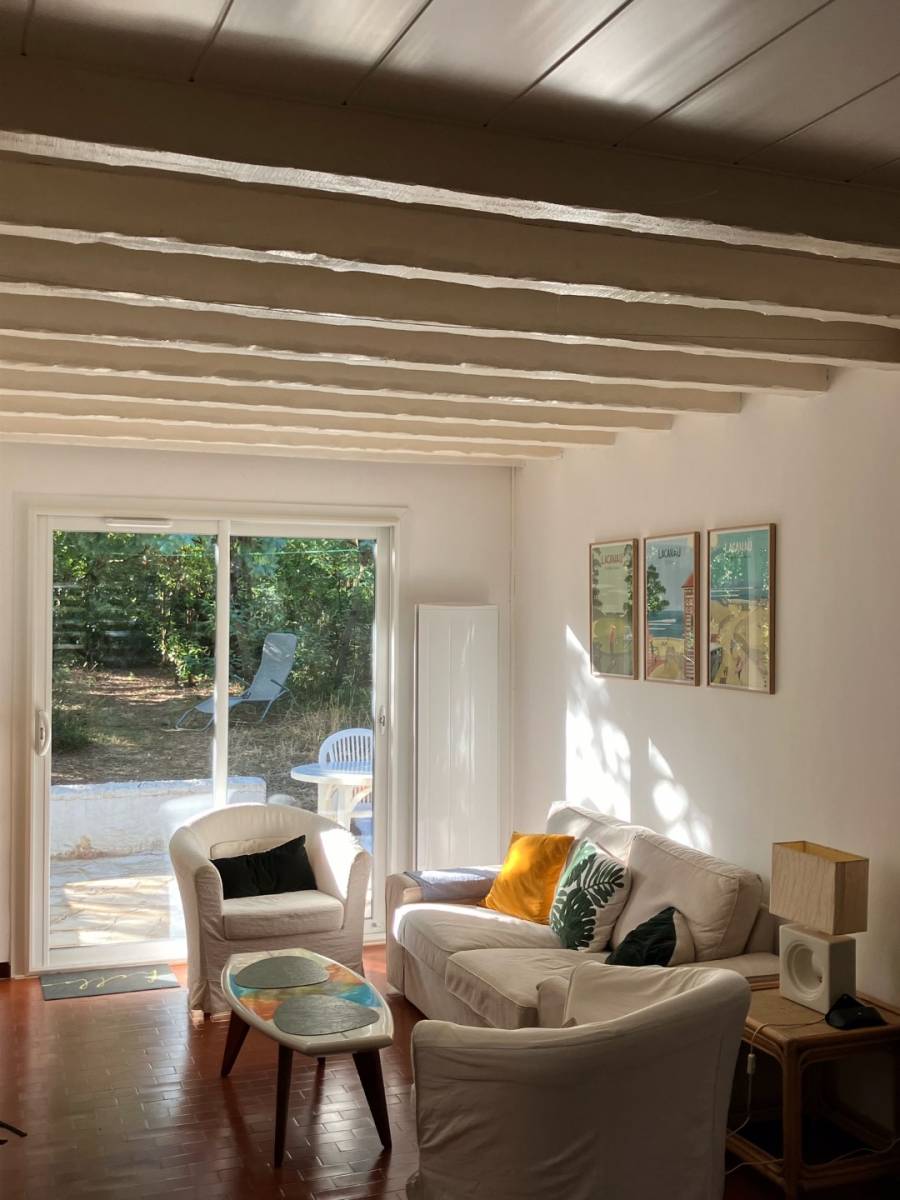  Pratique pour le rangement des vélos, planches de surf ou matériel de plage.